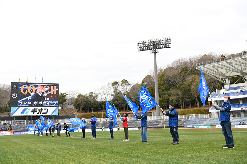 天空のフラッグベアラー